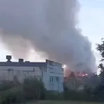 В Каменском горит мусорный полигон, город накрывает дым